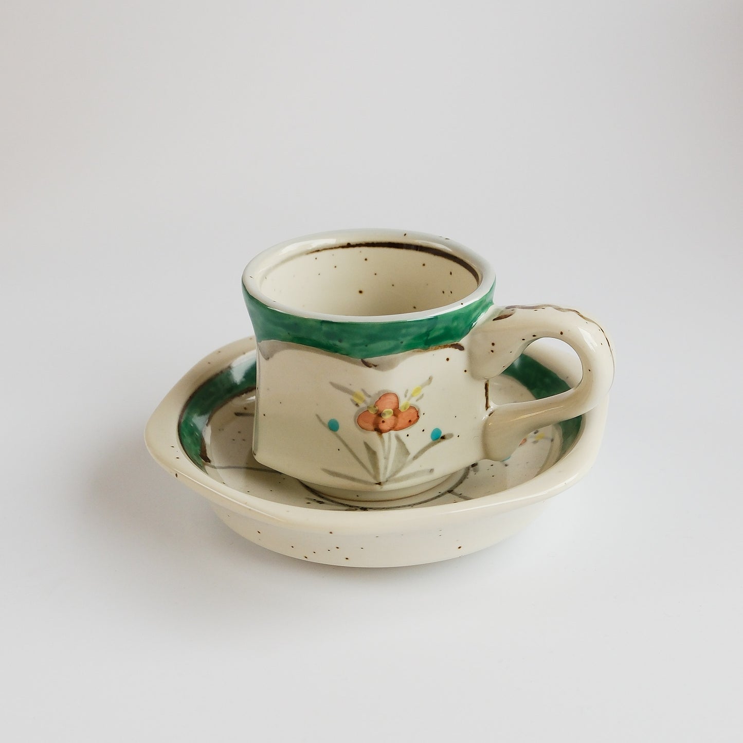 Uba Arita Ware Hand Painted Hexagonal Floral Cup and Saucer 100ml - Green