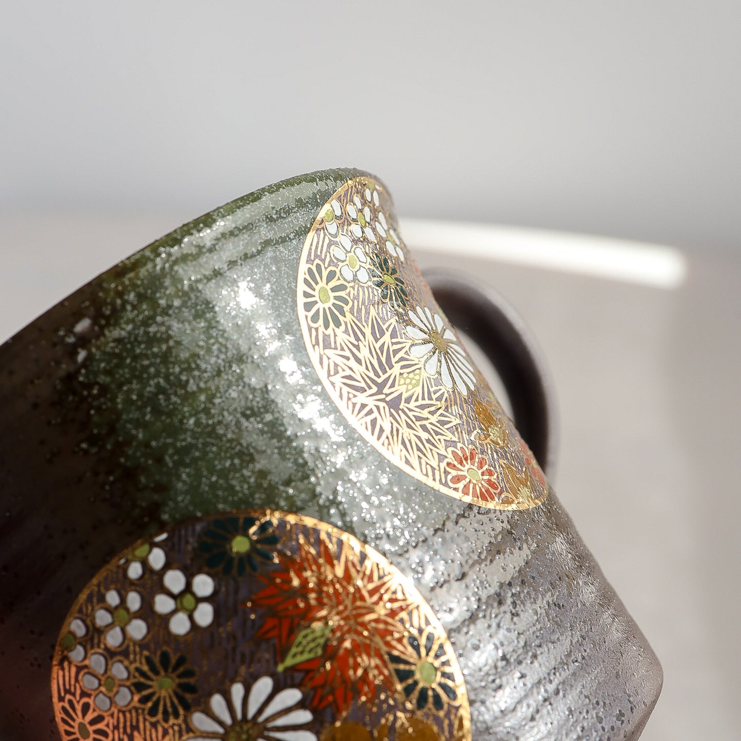 Uba Kutani Ware Japanese Mug Cup - Gold Flowers