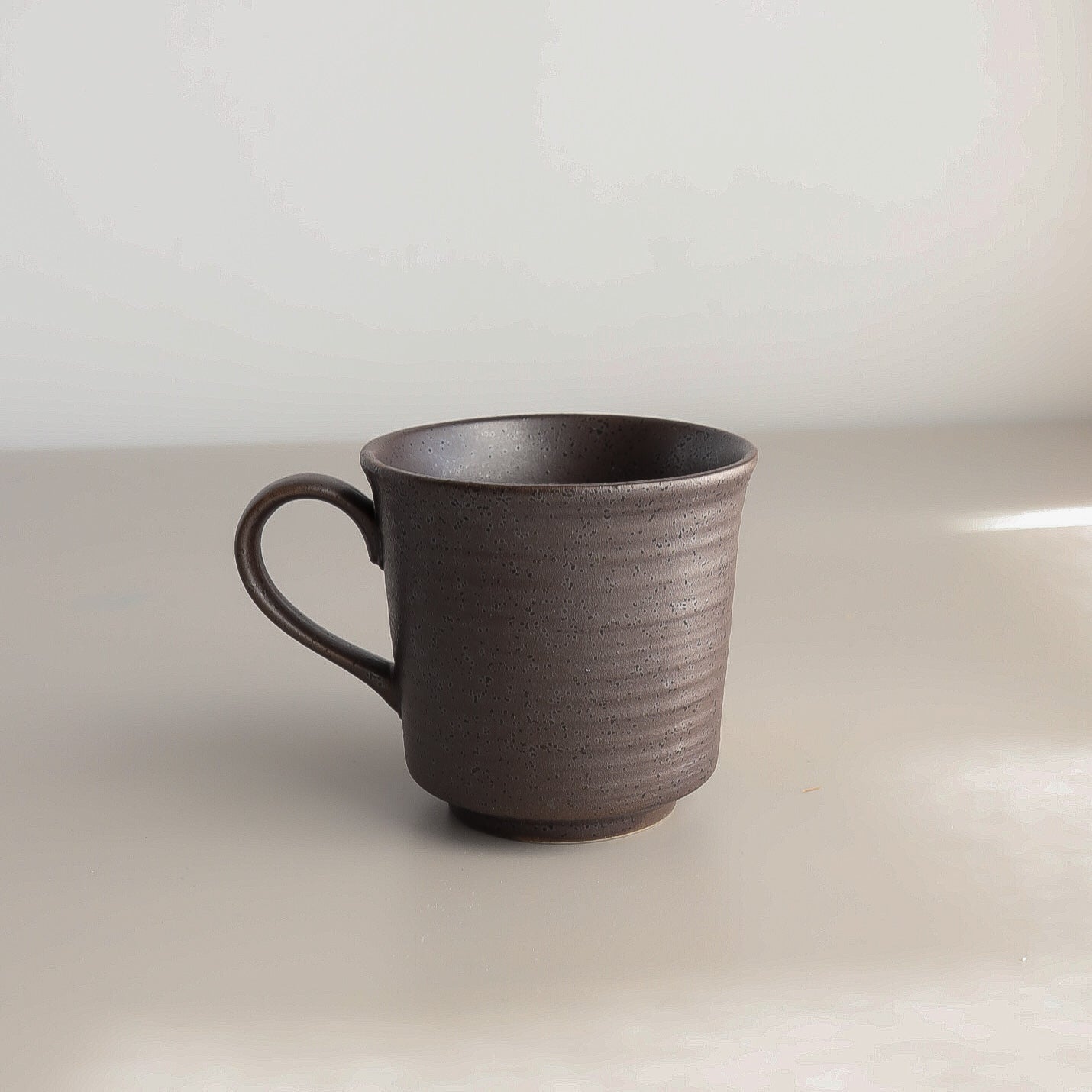 Uba Kutani Ware Japanese Mug Cup - Gold Flowers