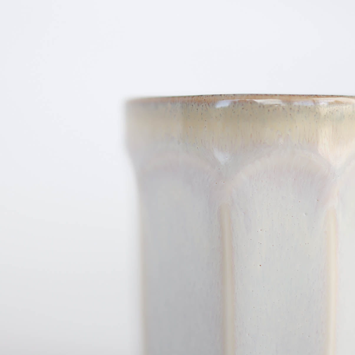 Uba Rusty Unofu Octagonal Japanese Teacup 160ml - White