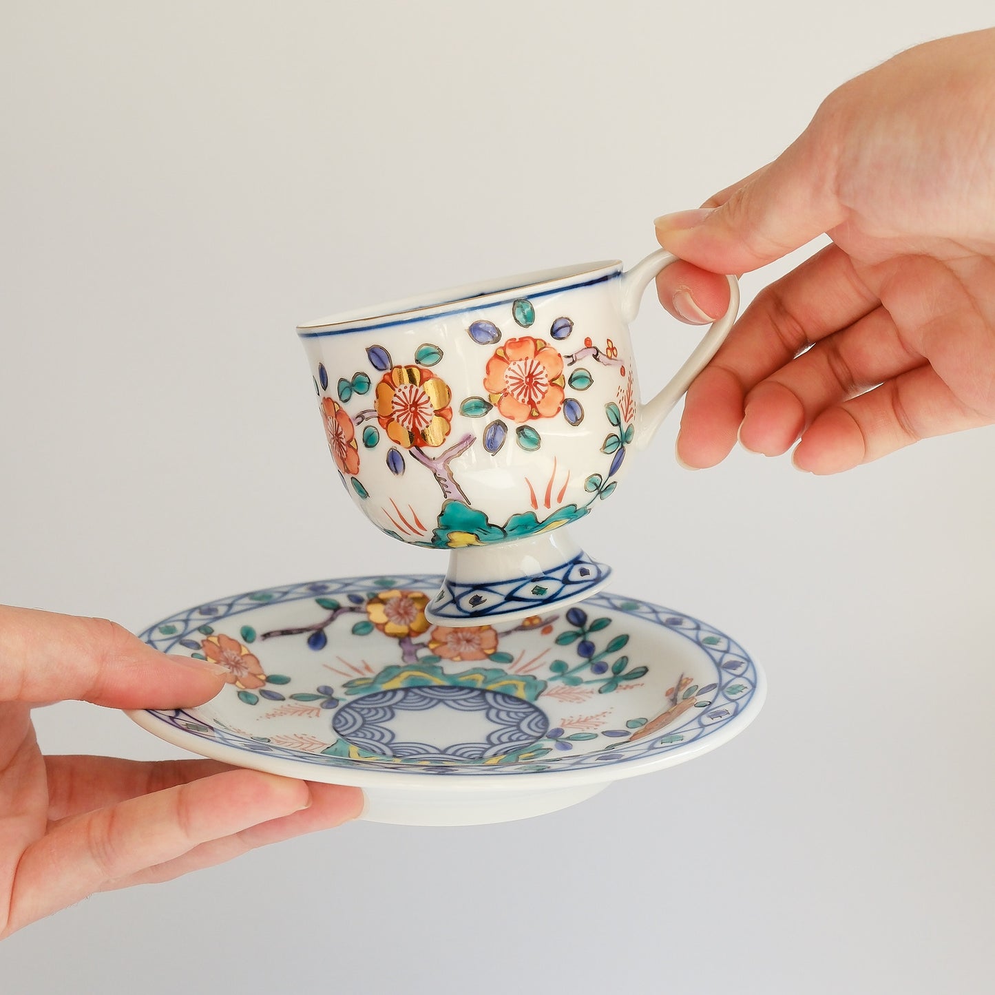 Uba Hasami Ware Hand Painted Coffee Cup and Saucer 180ml - Gold Plum