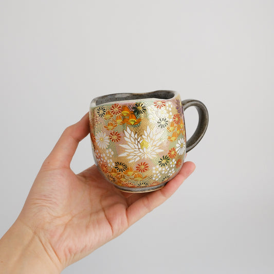 Uba Kutani Ware Japanese Mug Cup - Gold Flower Hanazume