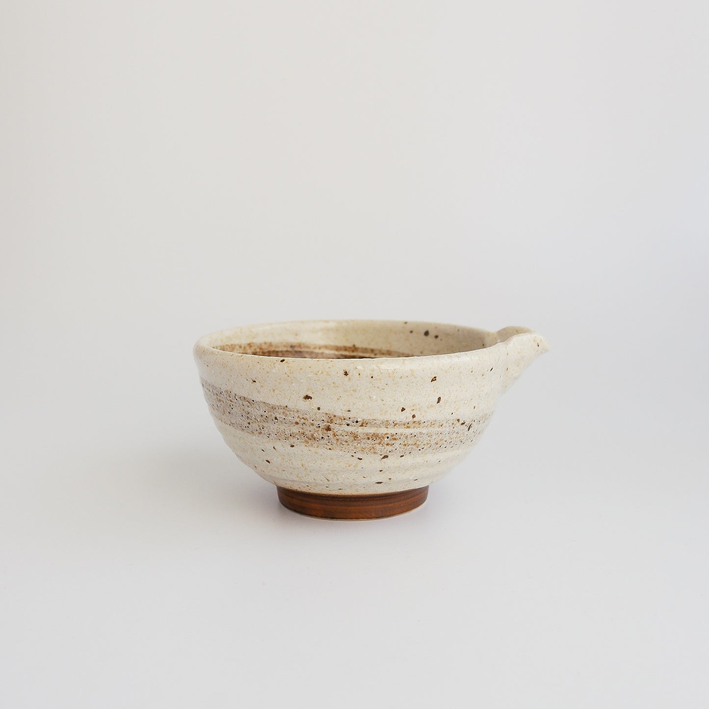 Uba Nashiji Brushed Kataguchi Spout Matcha Bowl 200ml - Brown