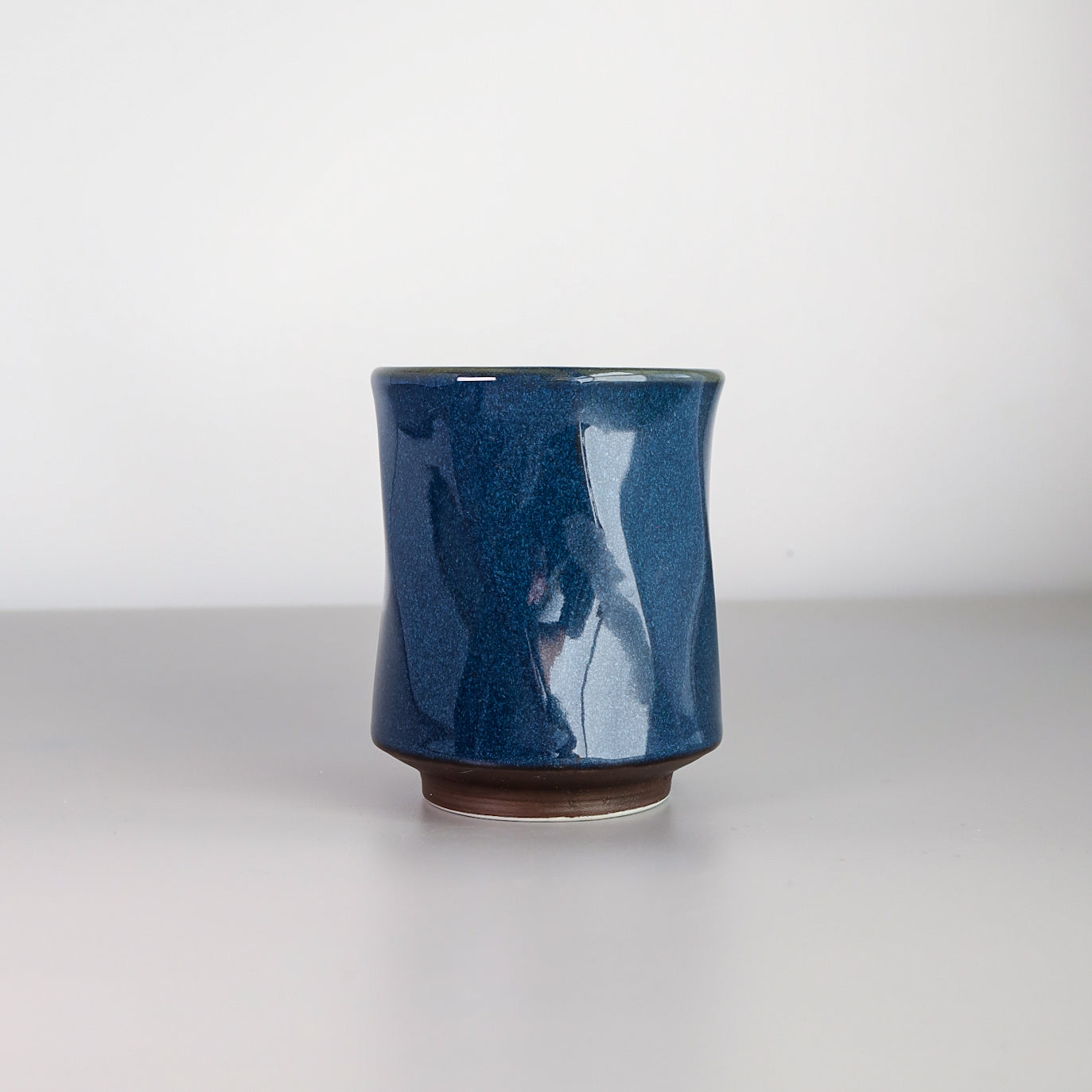 Uba Sea Cucumber Sushi Tea Cup 380ml - Deep Blue